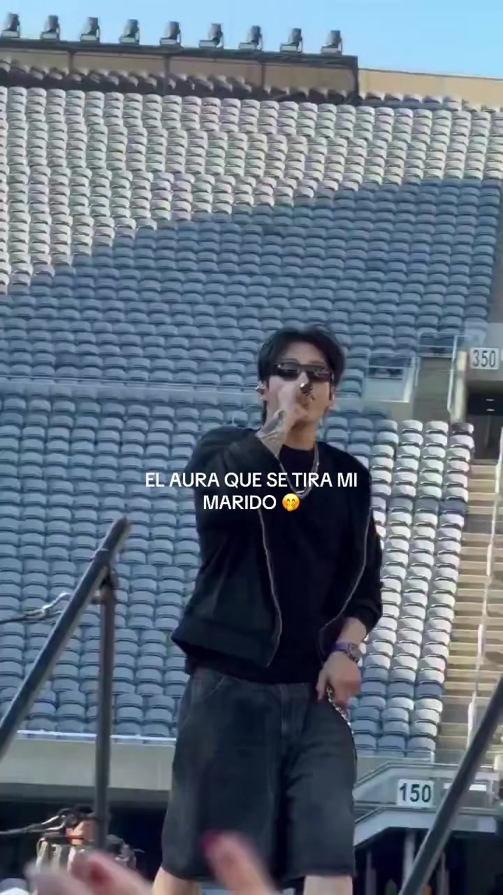@️