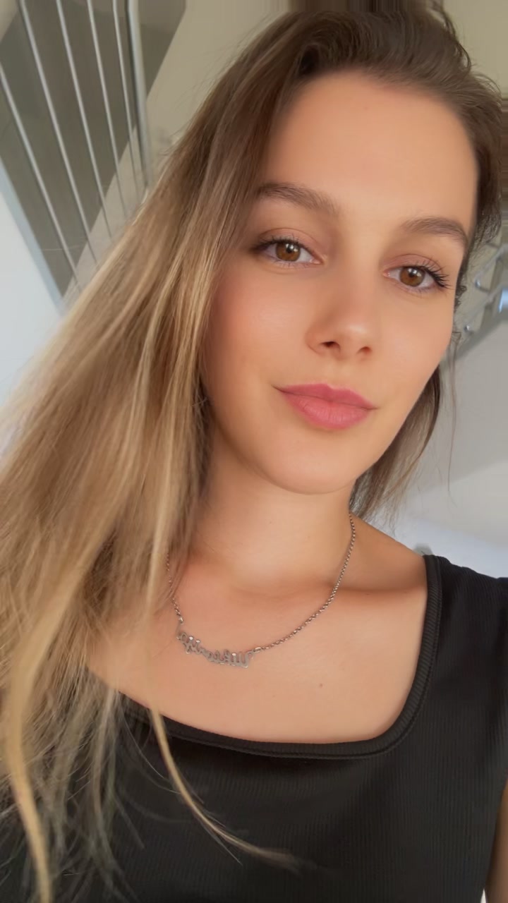 @Viktorija🍀