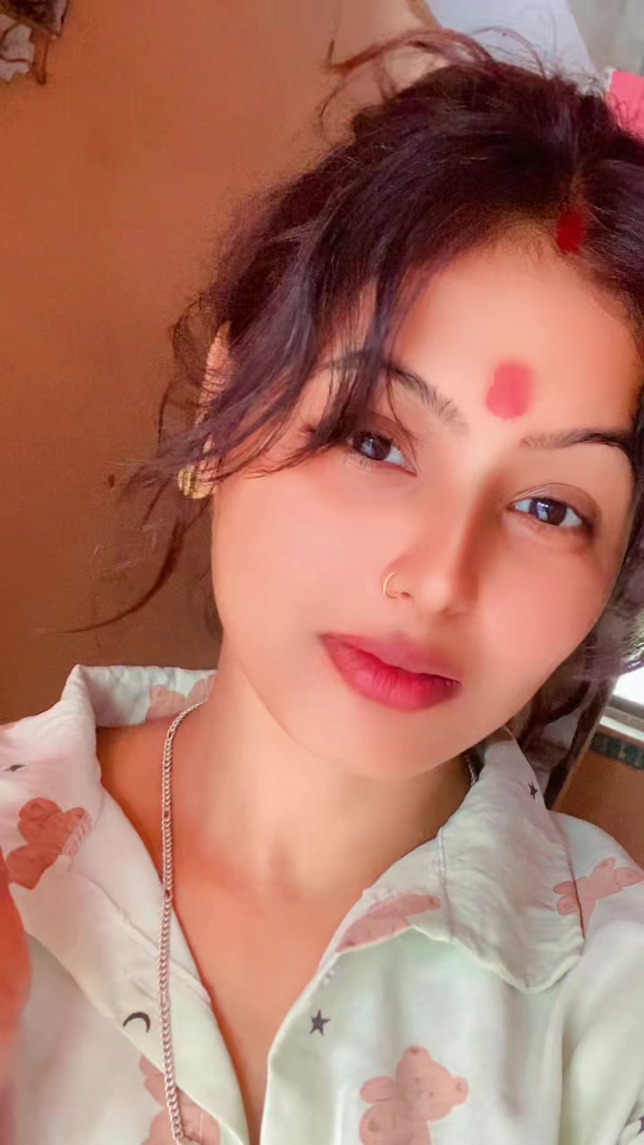 @👑Nesa Yadav❣️🦋