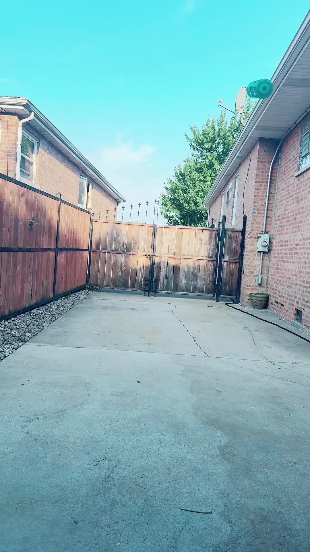 @addiesorto