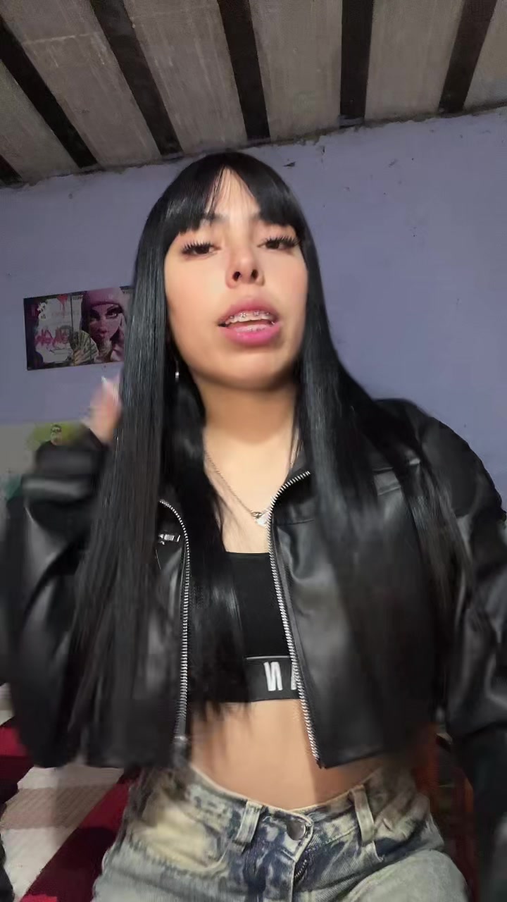 @melanytevezz