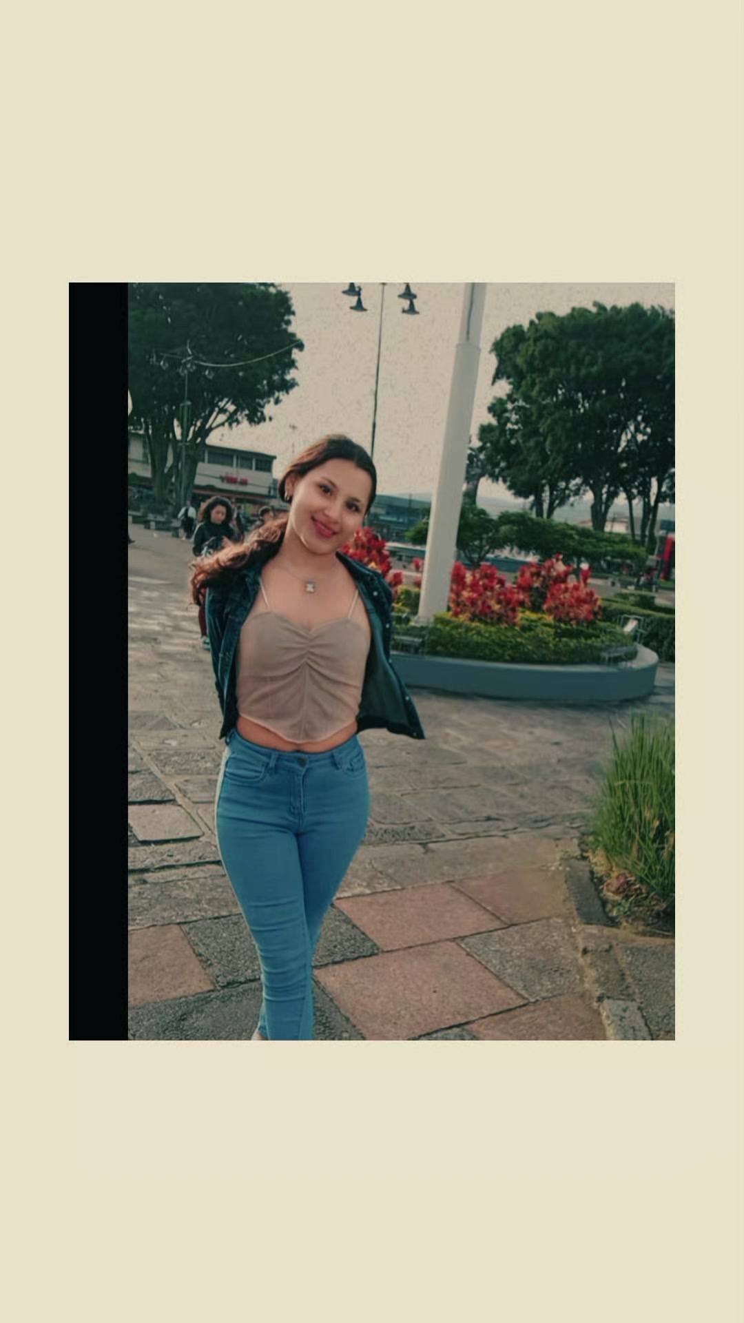 @⁵⁰⁵ メ FLAQUITA