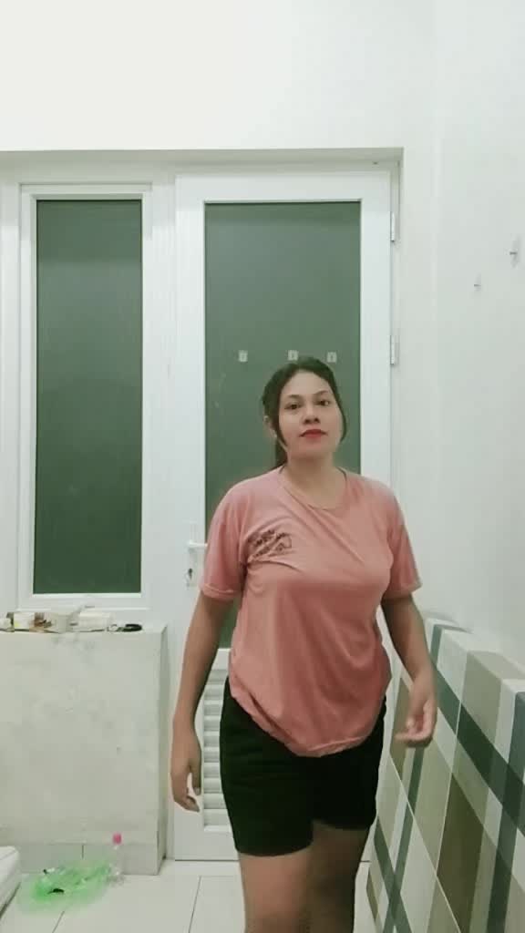 @mamy🤫🤤