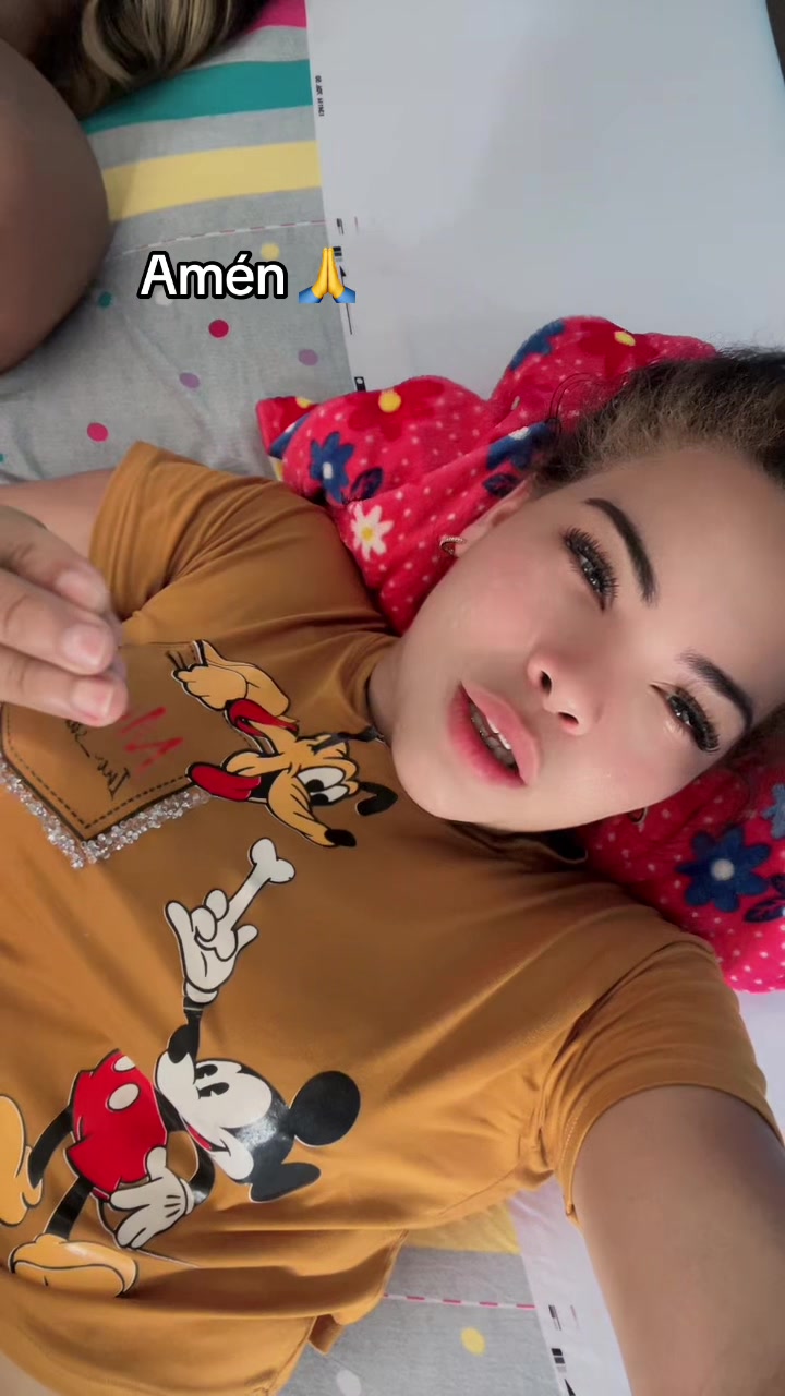 @🌸🍒la niña👸🎀