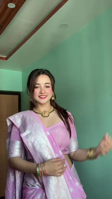 @Sagunakhattri🌸