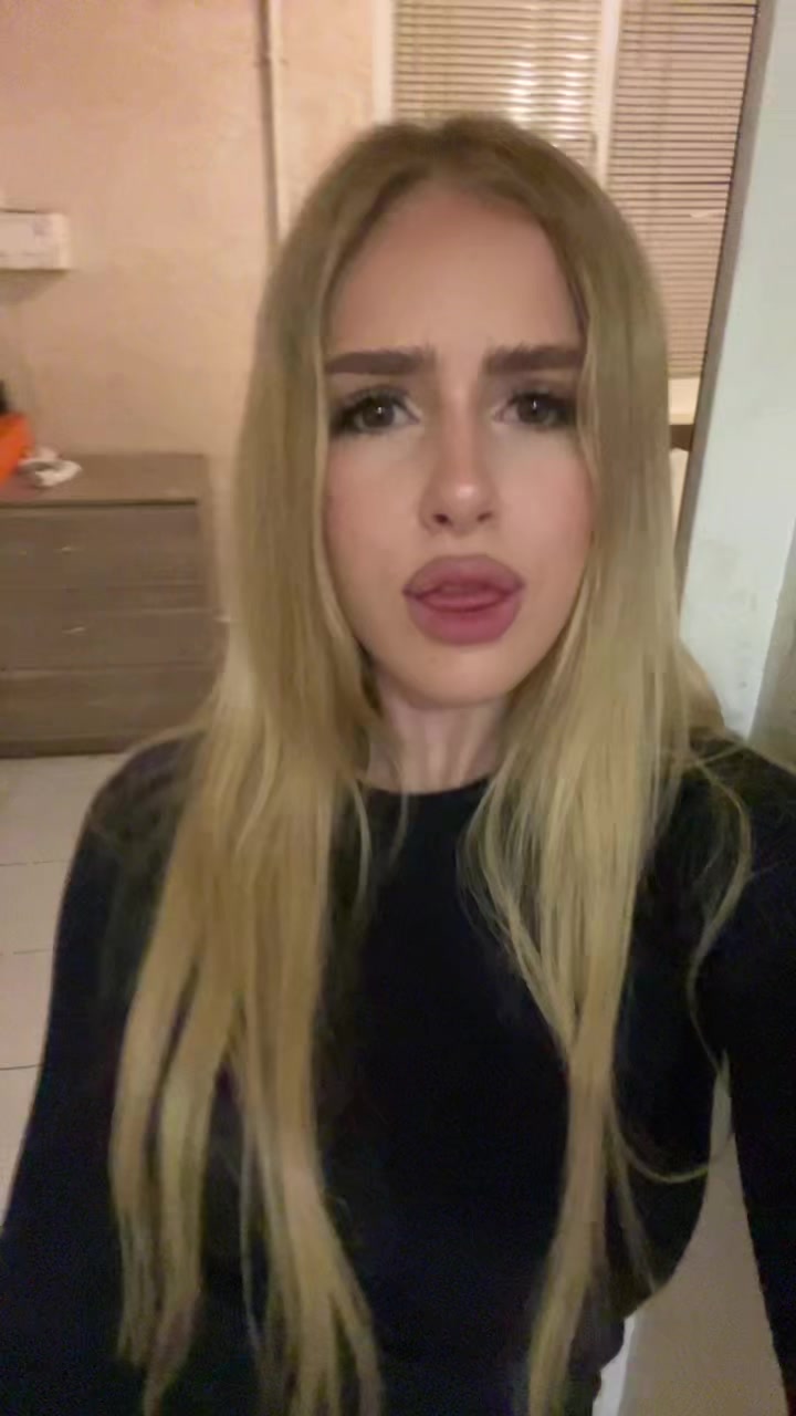 @Ариша Муравьёва