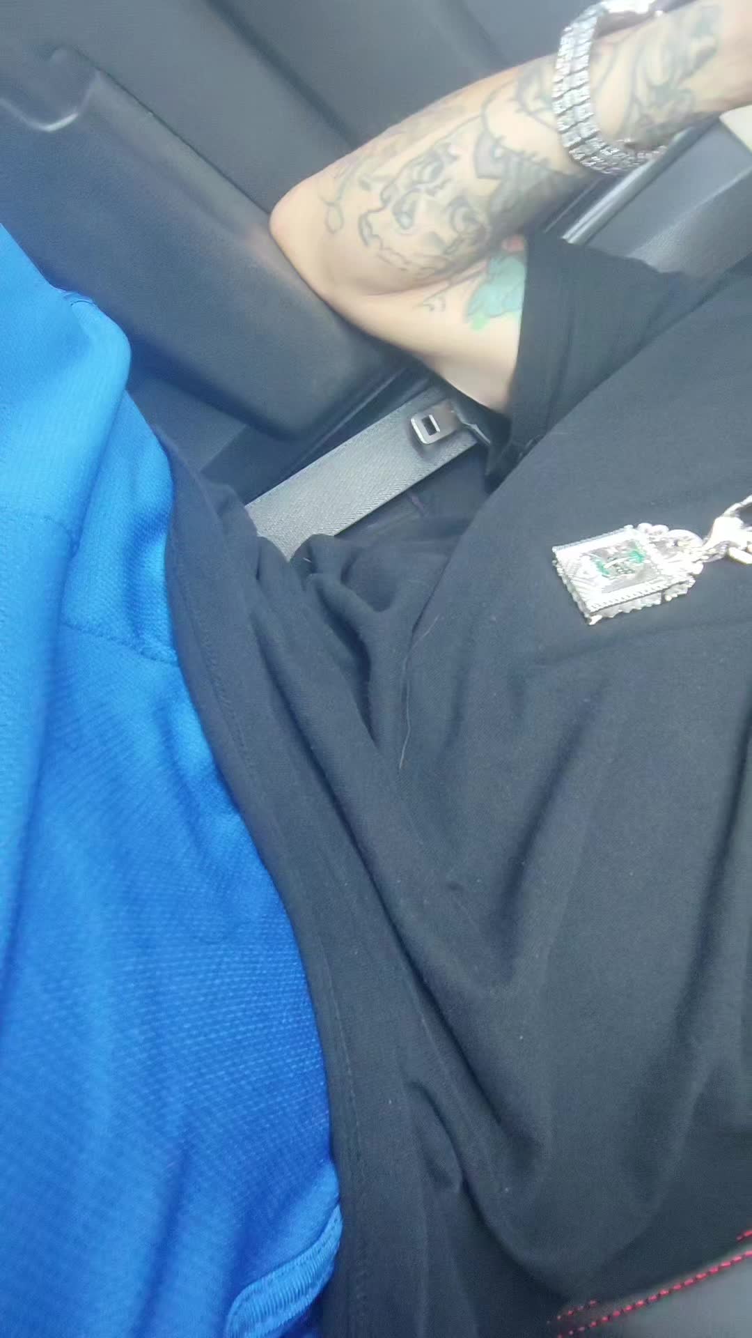 @bluemacho84