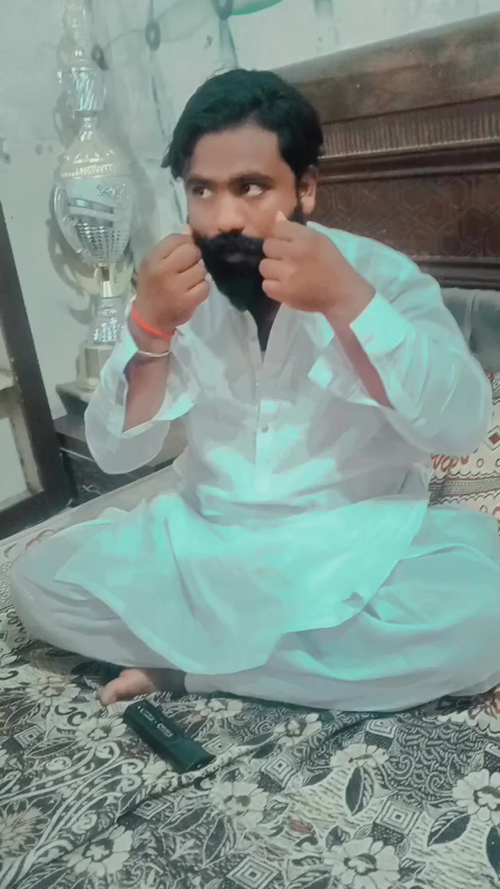 @سردار فخر کھرkho