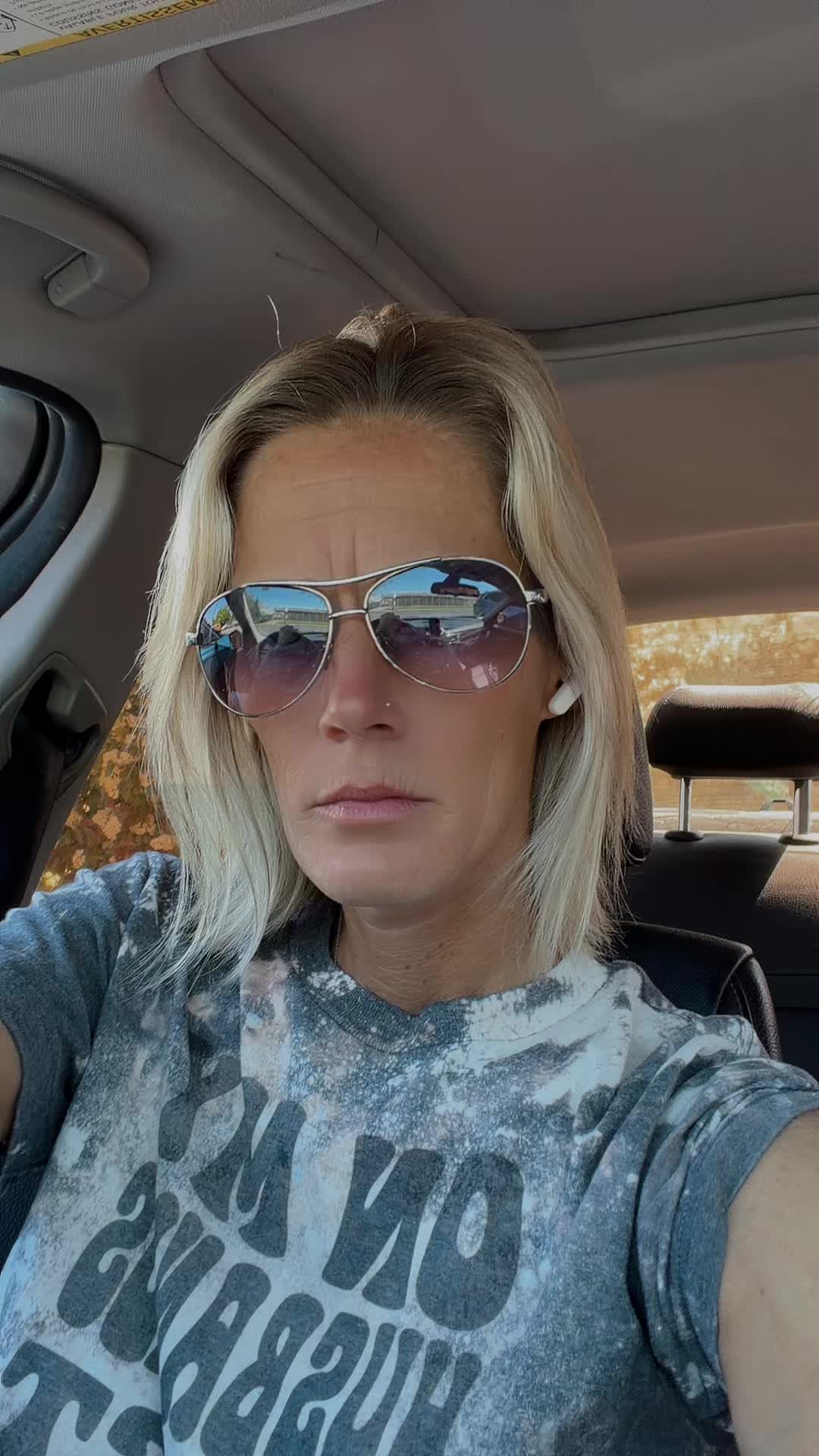 @BlondeBitch