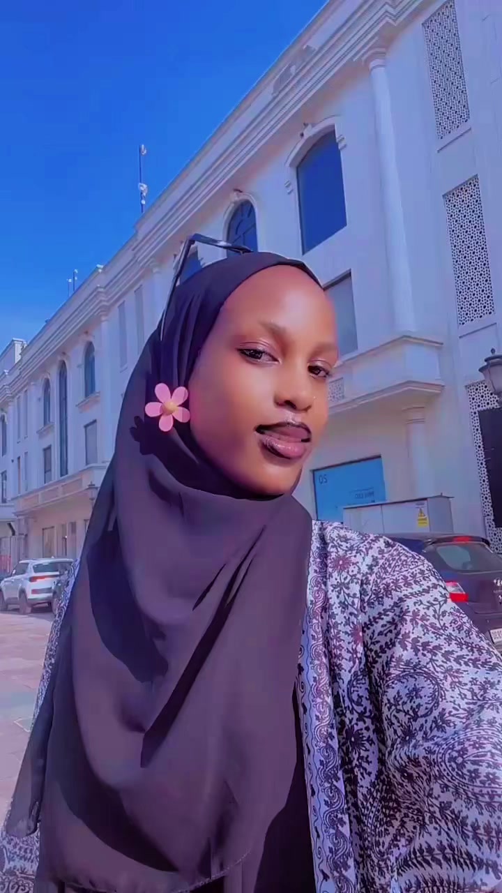 @International Model CEO🇷🇼