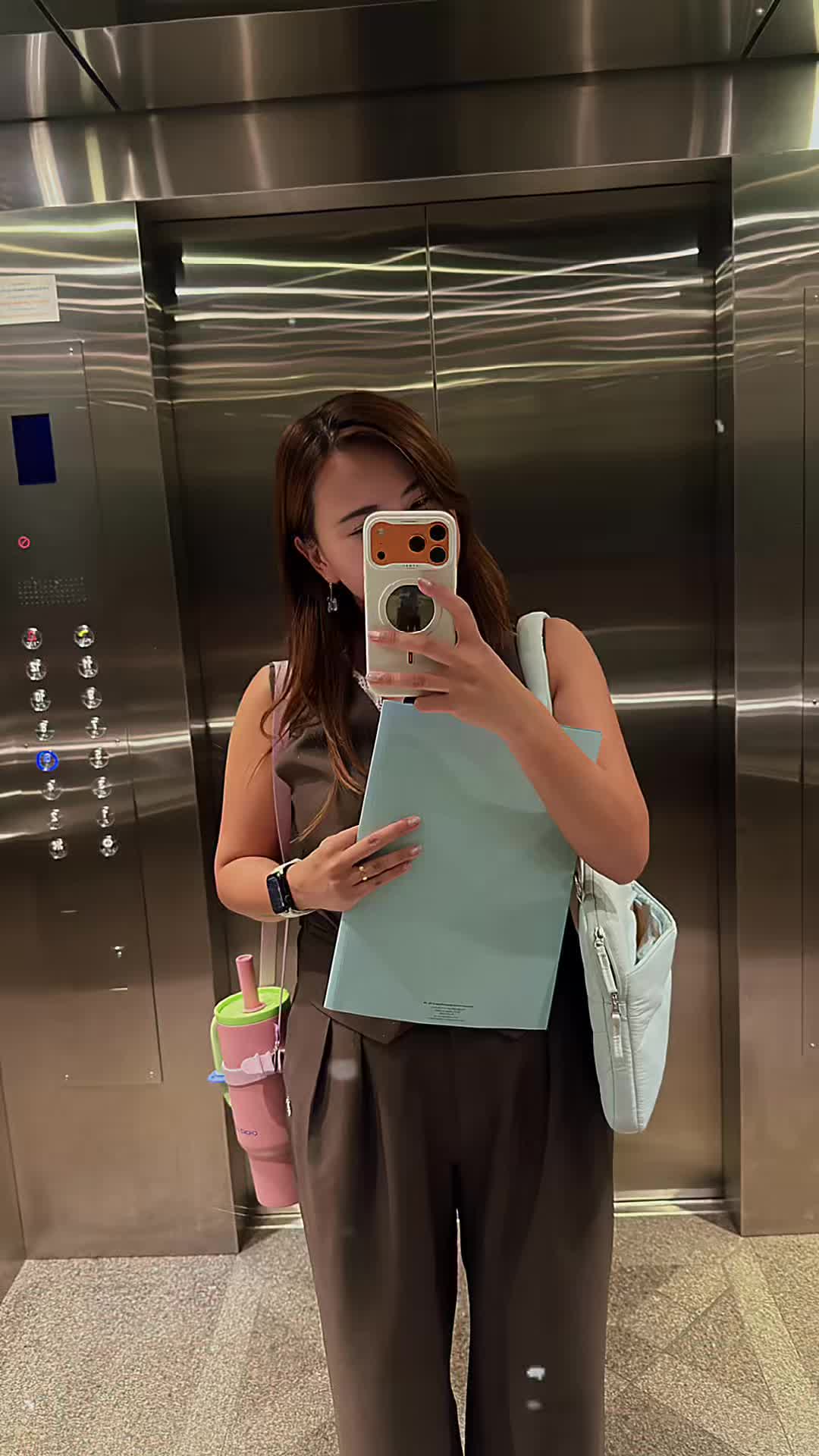 @Janelle Ng
