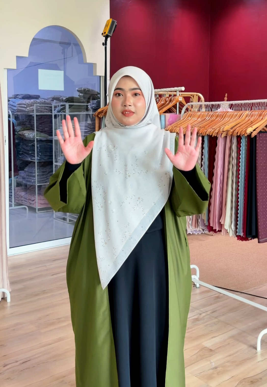 @maejesticashop