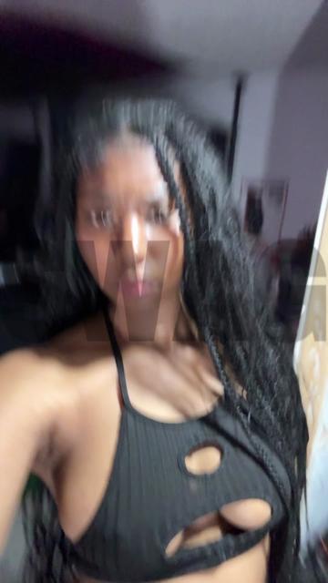 @lynn.sznnn