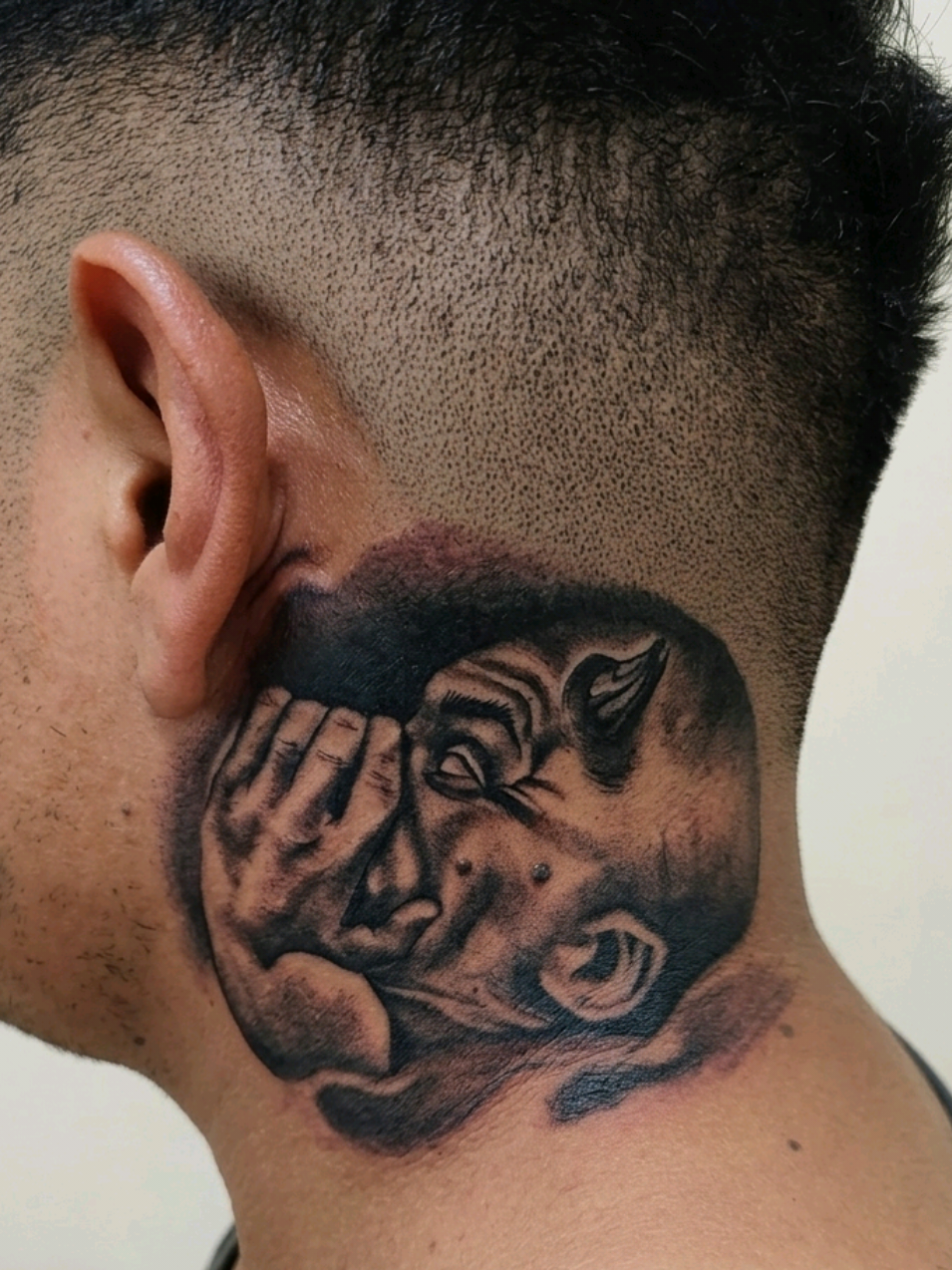 @LA.MOCHI.TATTOO