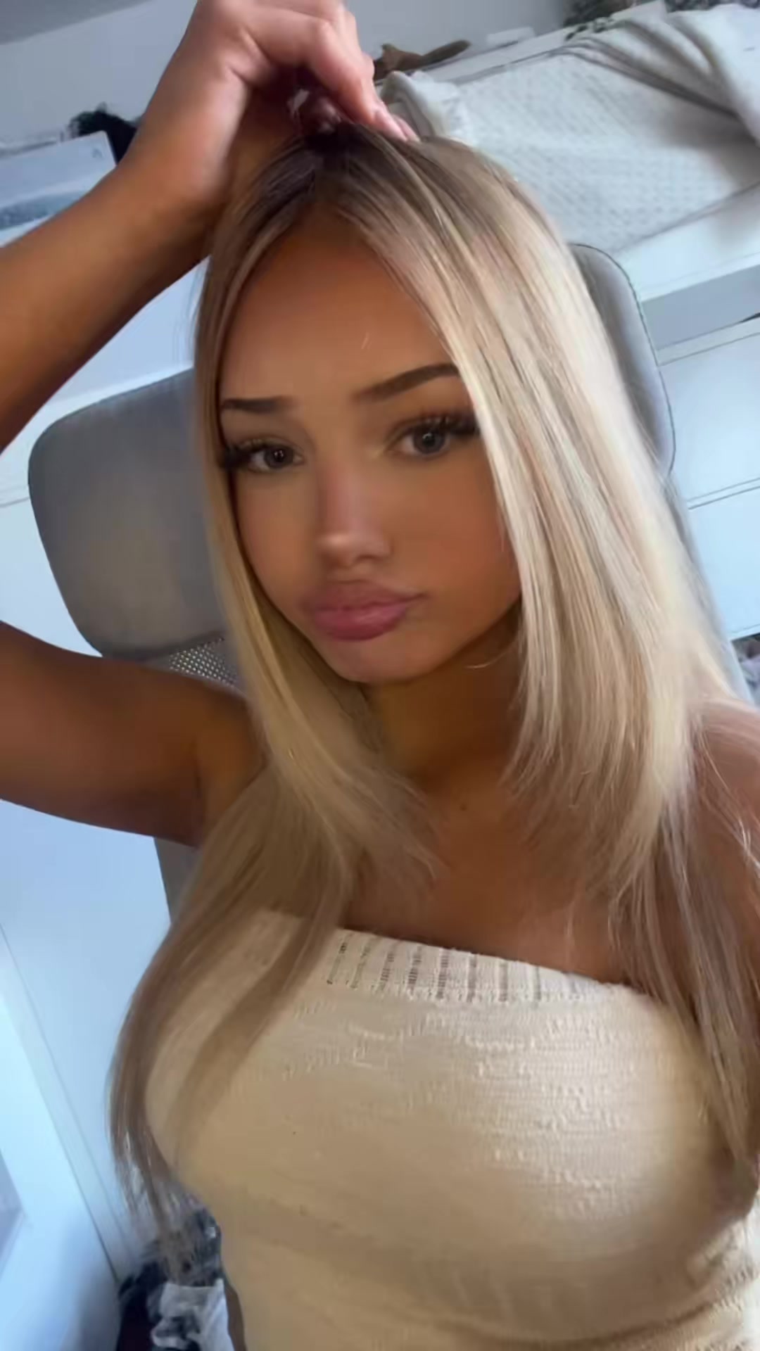 @Nekolie_2