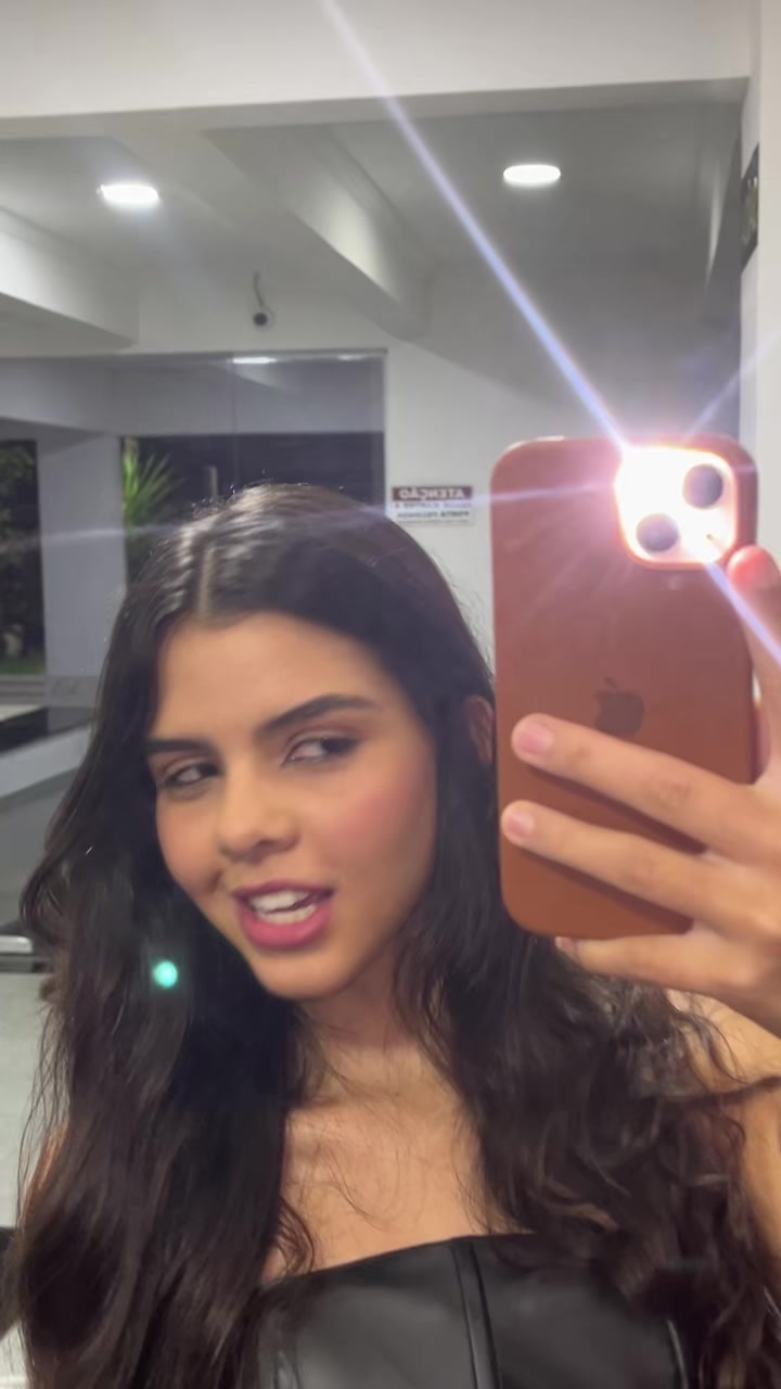@izabellasaraa