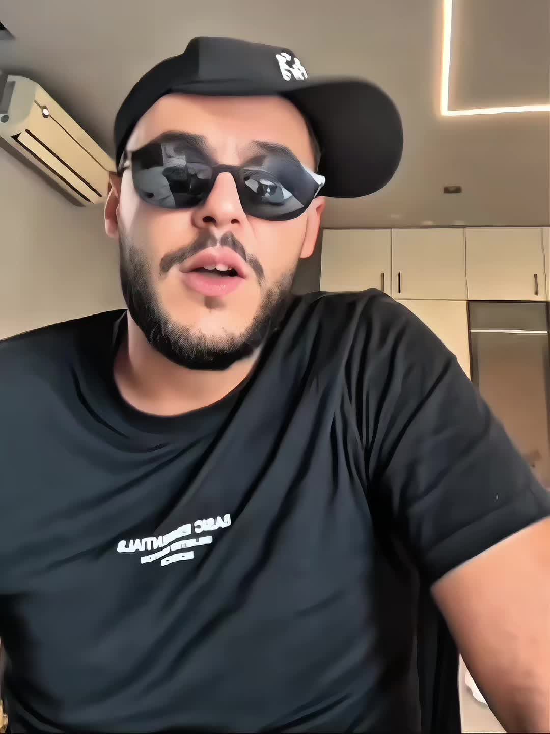 @𝗬𝗼𝘀𝗿𝗶_المصمم