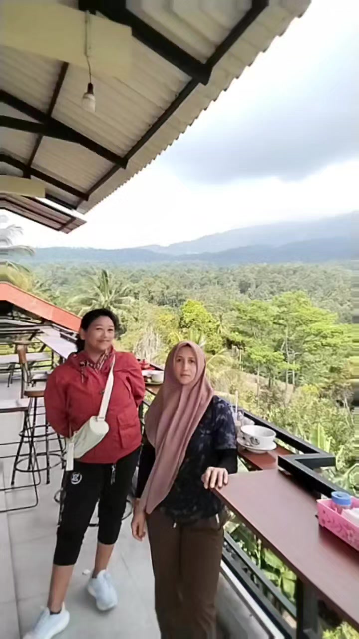 @Rohana