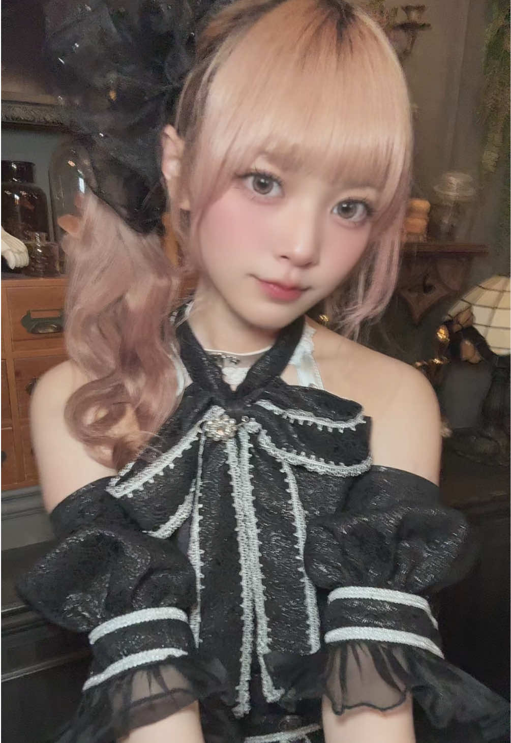 @おじぎ ねね