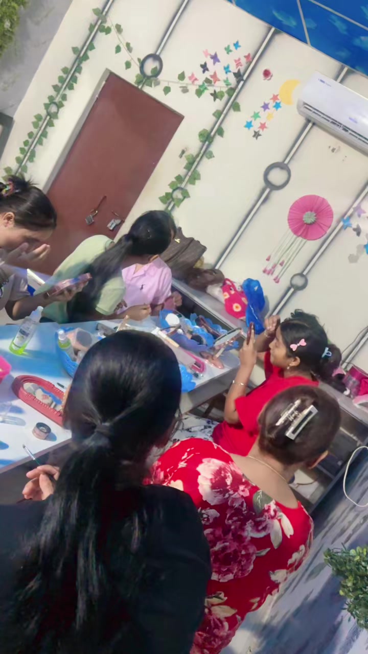 @khusi beauty parlour( butwal)