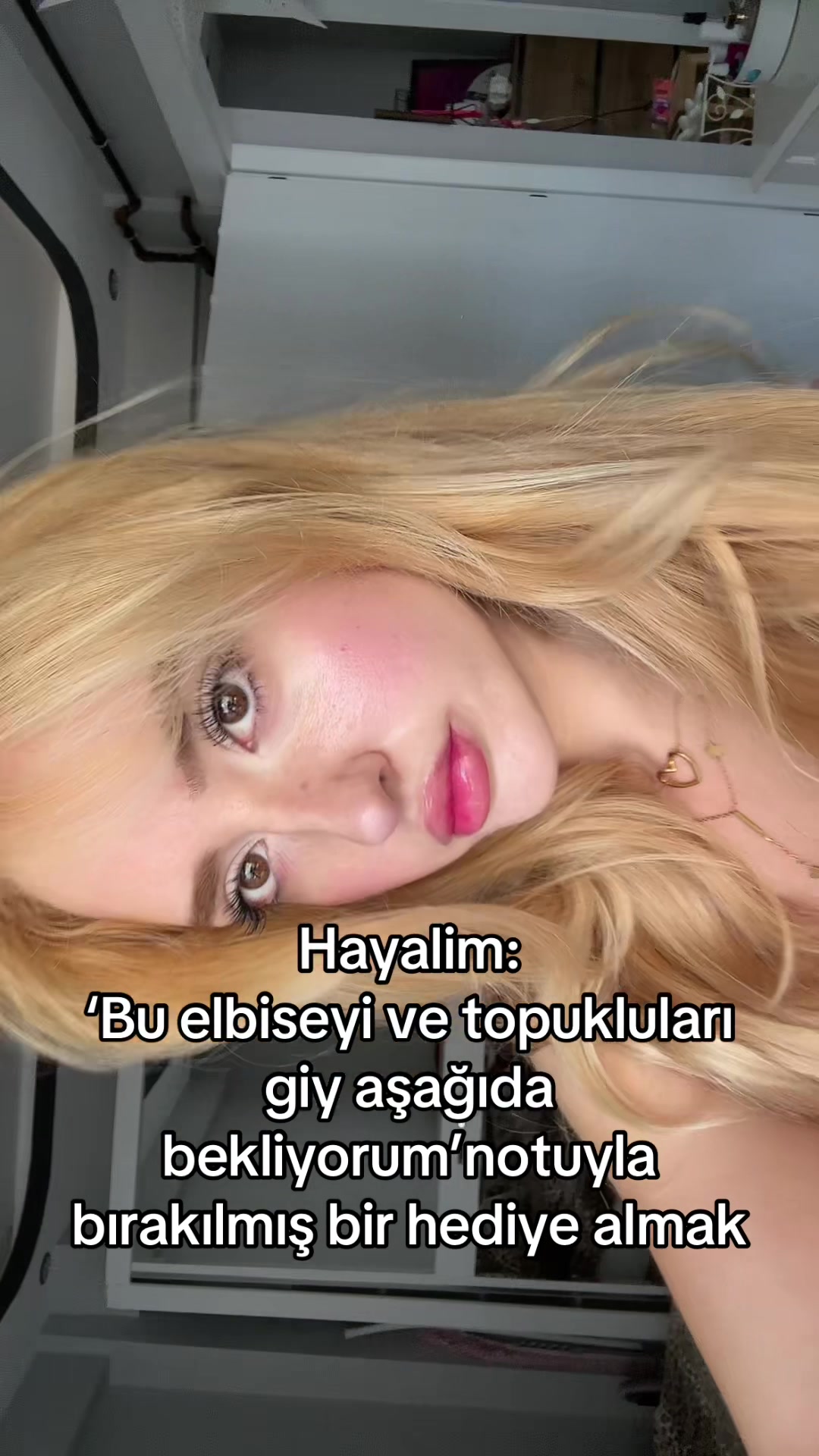 @Ezo Rayit 🪩🌸