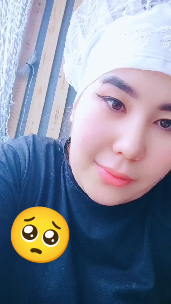 @Mira mir 👑🎓👒