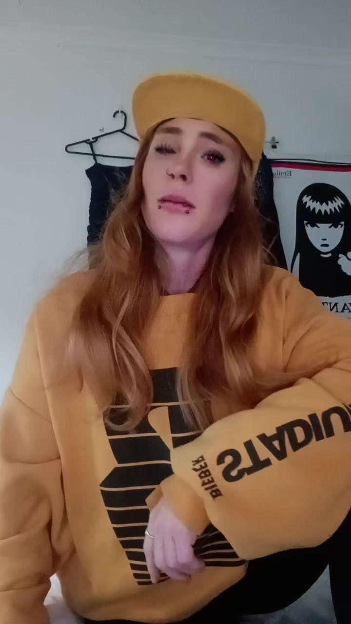 @Lilsparkledevil