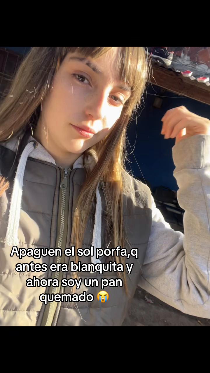 @Ambar pi&ntilde;ones😍😘