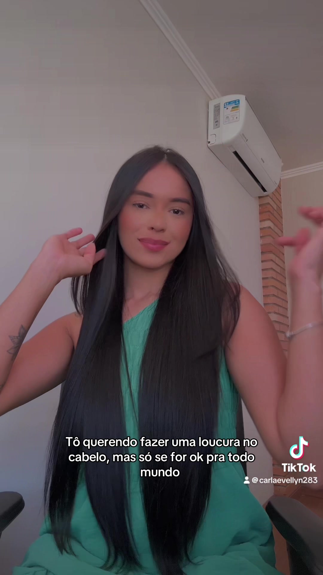 @Carla Evellyn