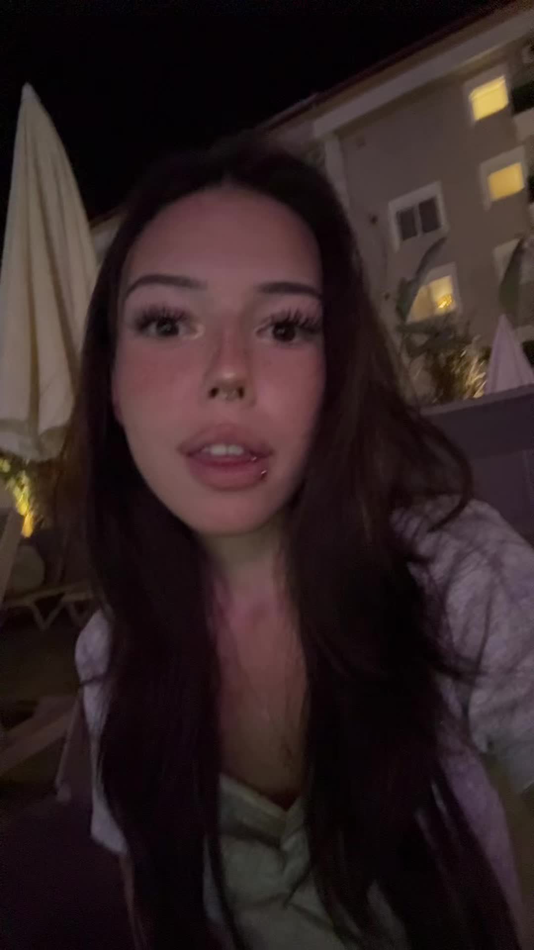 @вика чубася