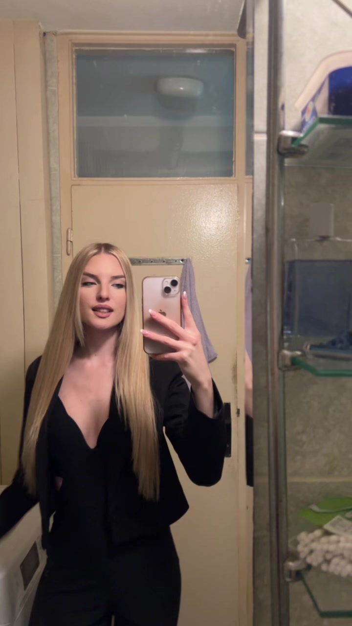 @Sara👻