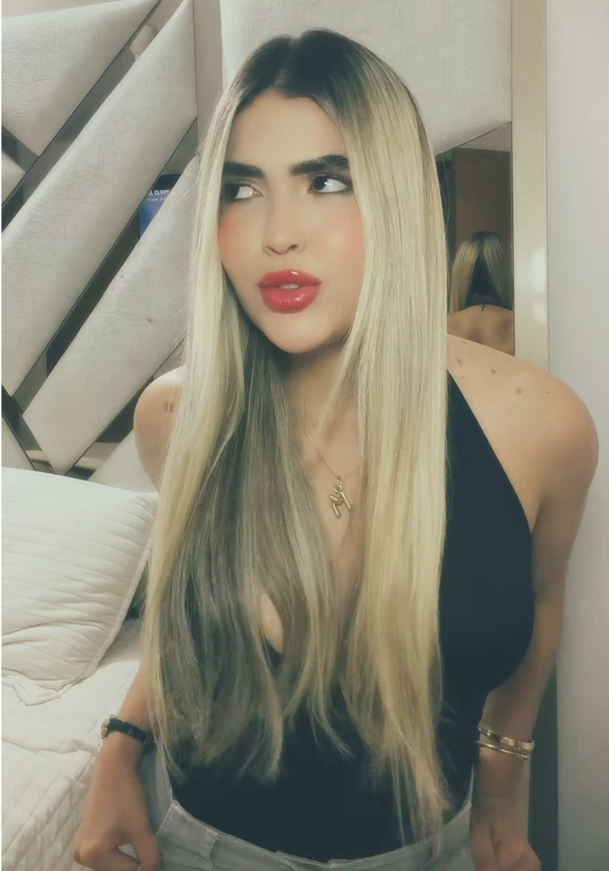 @Mayi Ardila