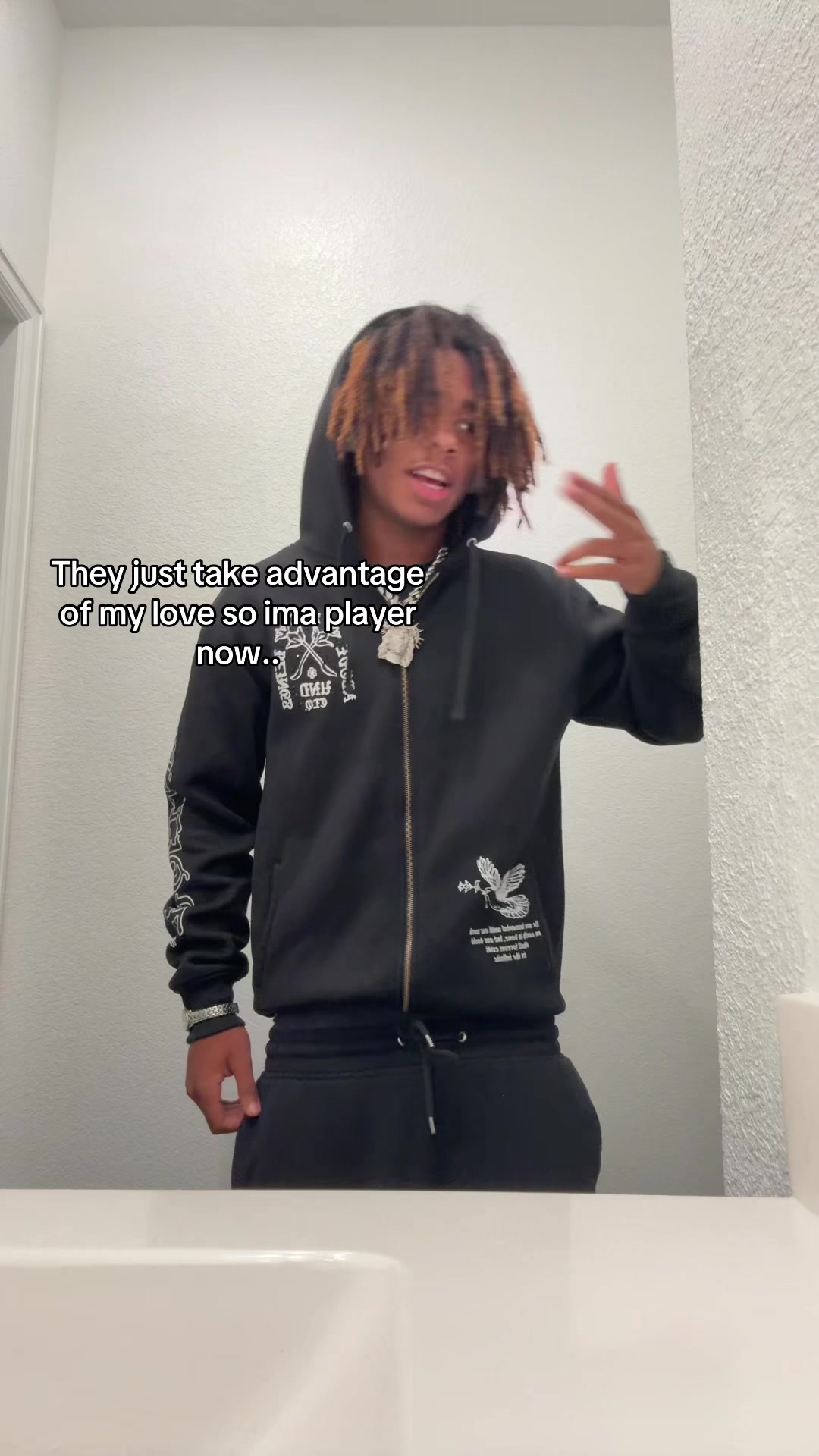 @xyloisgone._