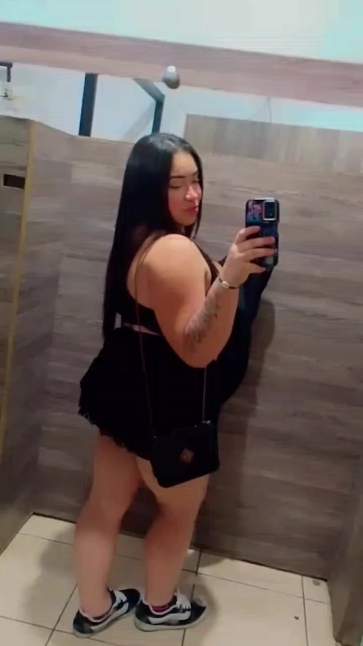 @laisakadyja