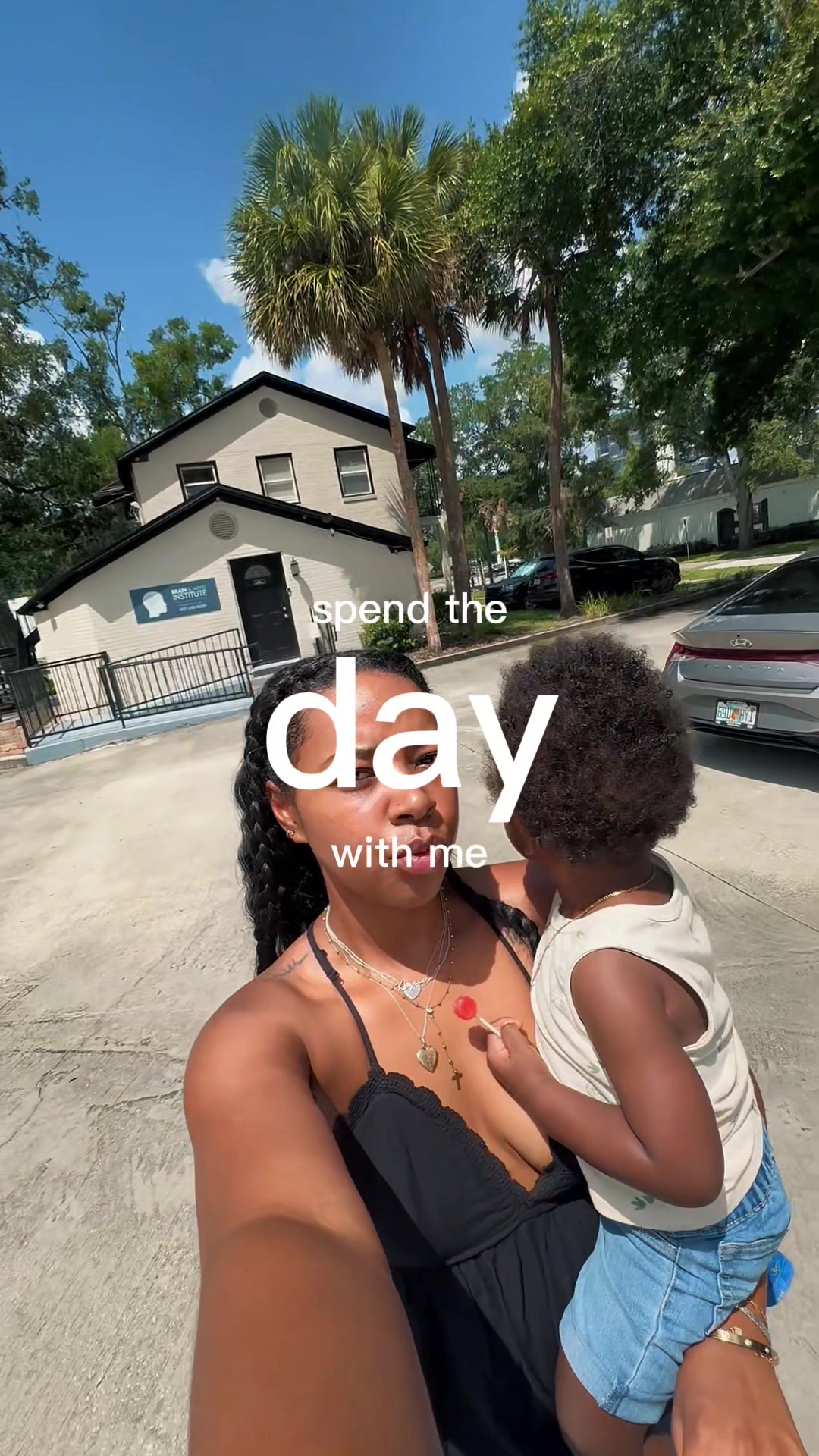@ItsYaGirlYsa 💋