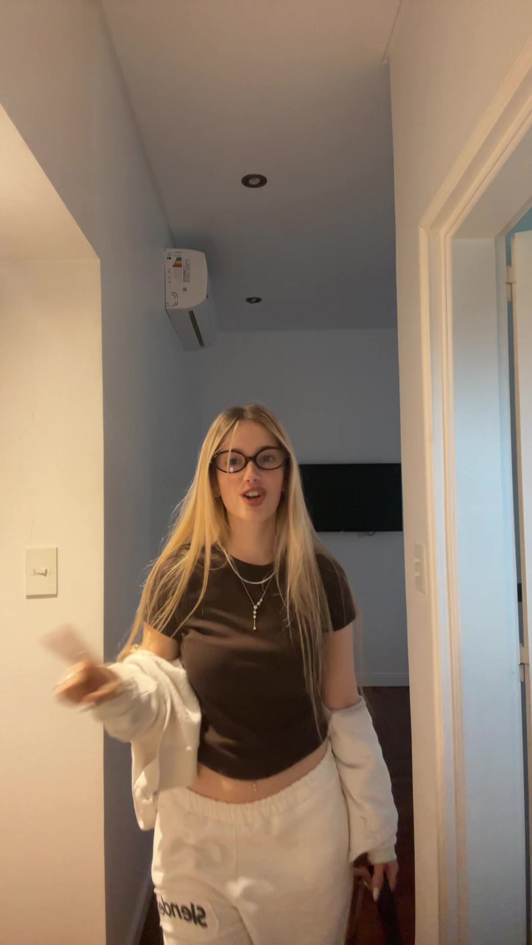 @yan