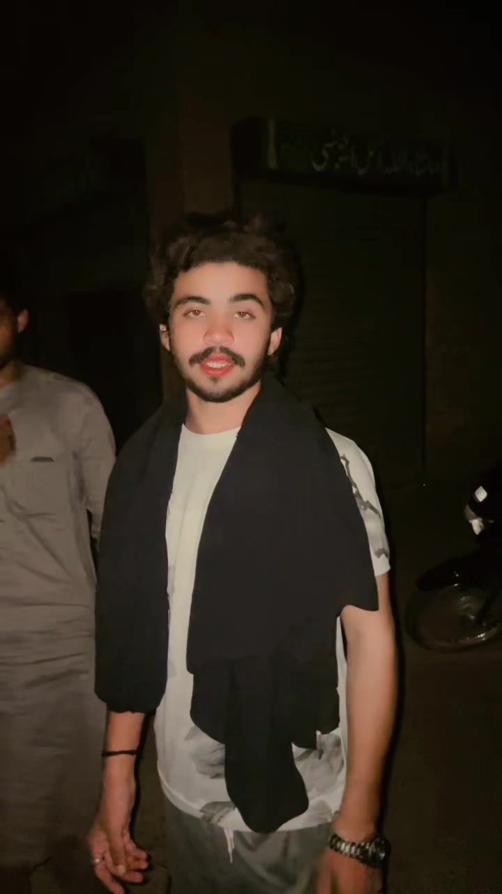 @ٹھاکر بھٹی  🔥😎