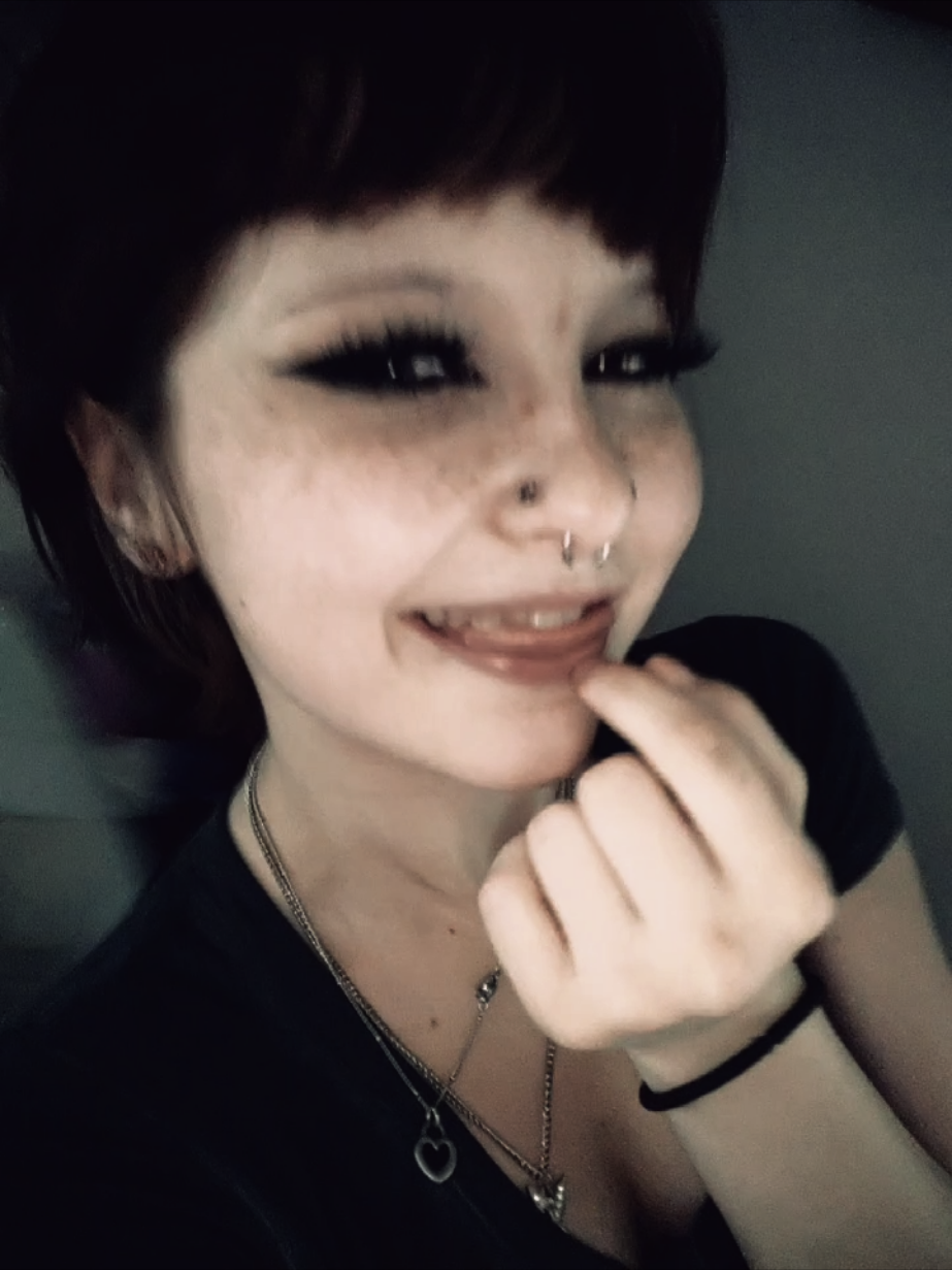 @🩶&bull; 𝓹𝓪𝓲𝓰𝓮𝔂𝔂 &bull;🪽