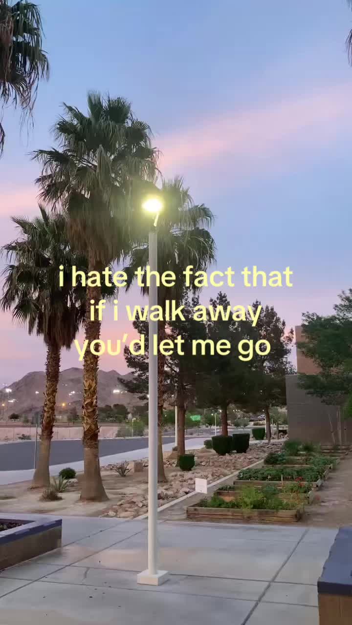 @sad girl