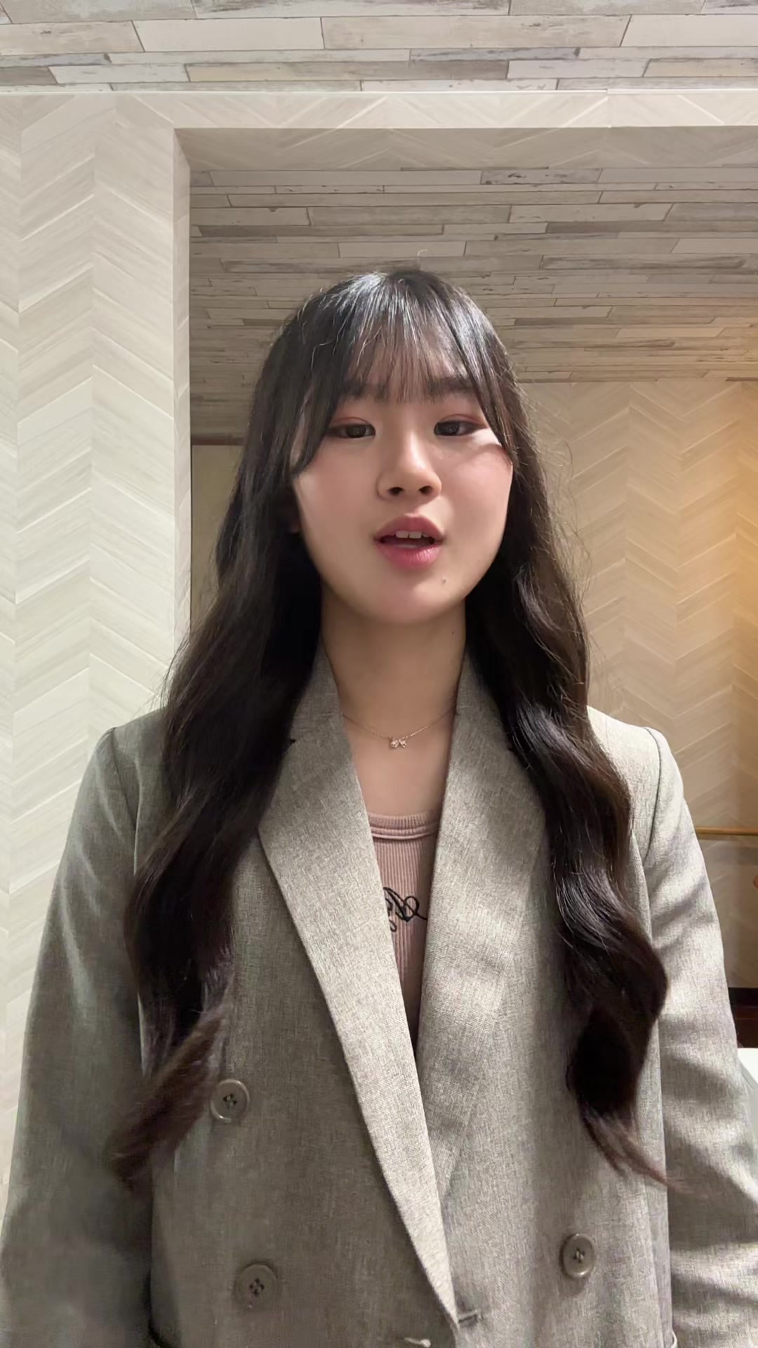 @ななみ