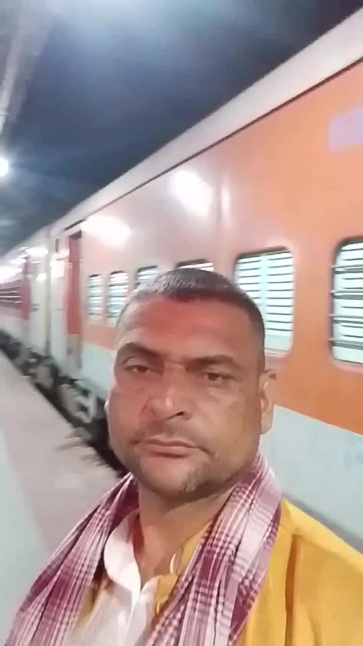 @फुलगेन यादव