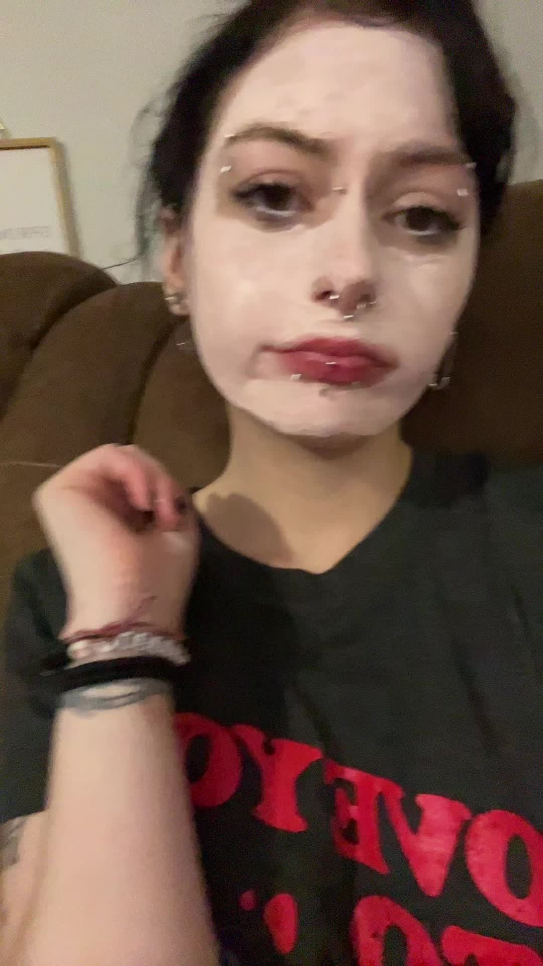 @mckaylee ≽^•༚• ྀི≼
