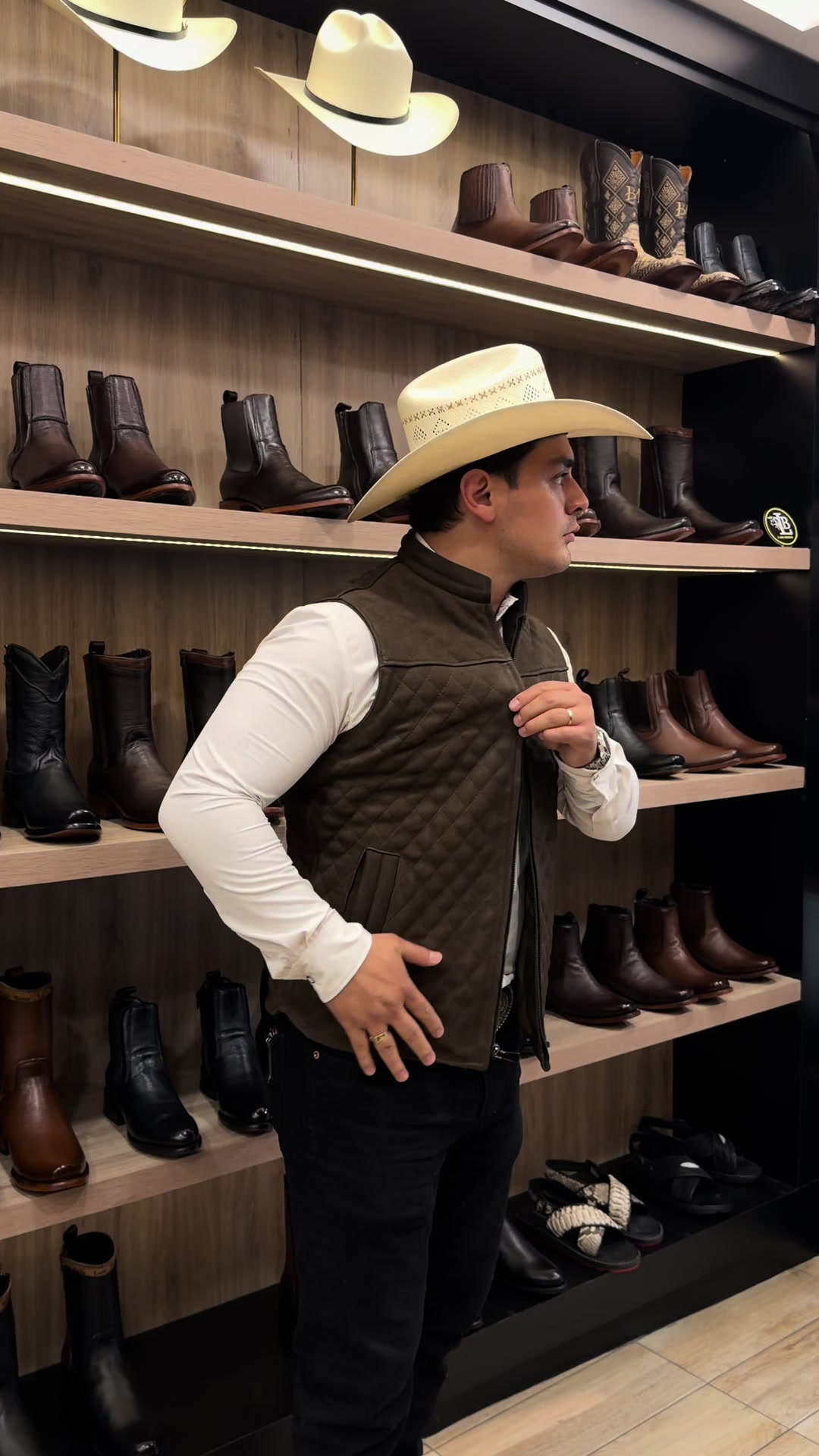@Lara boots