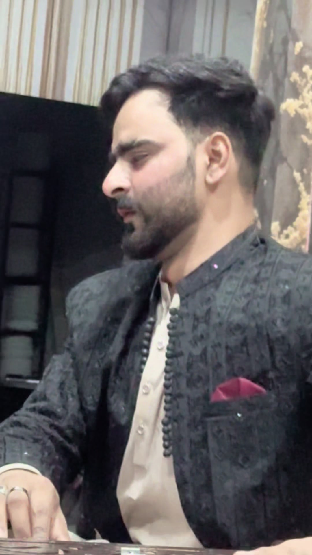 @Singer.Meesum.Abbas 07