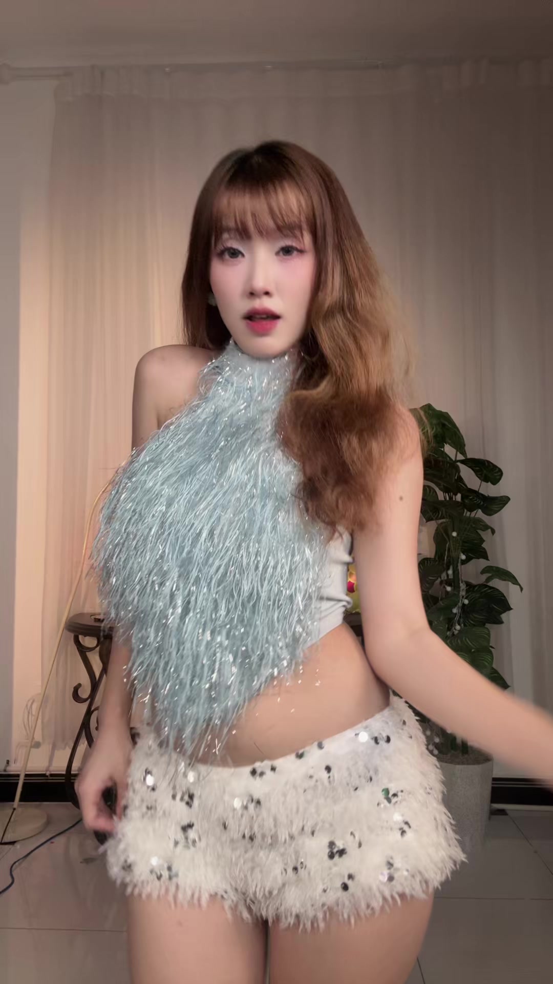 @𝓗𝓪̀ 𝓥𝓲 🌷