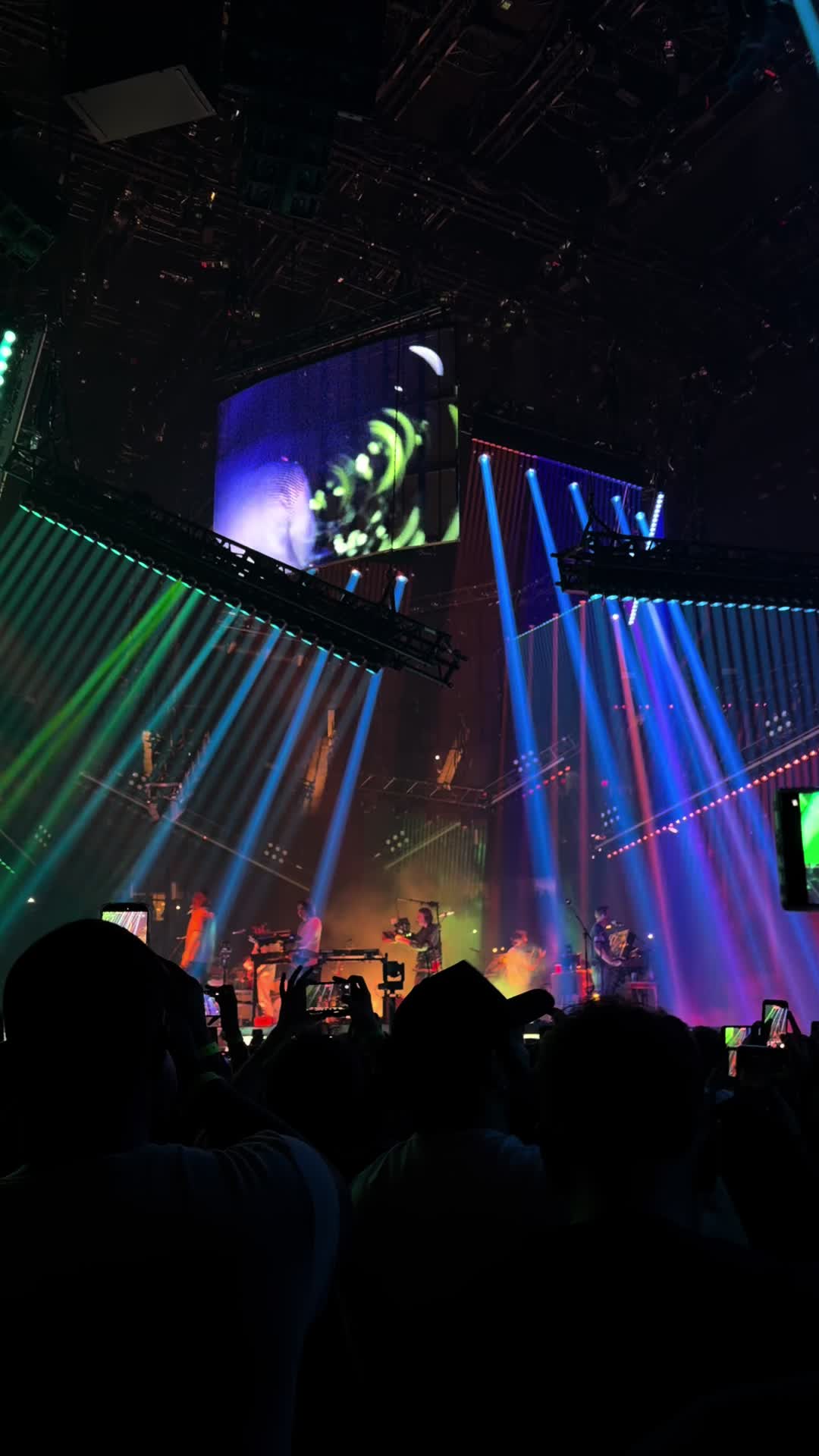 @jasminguevara
