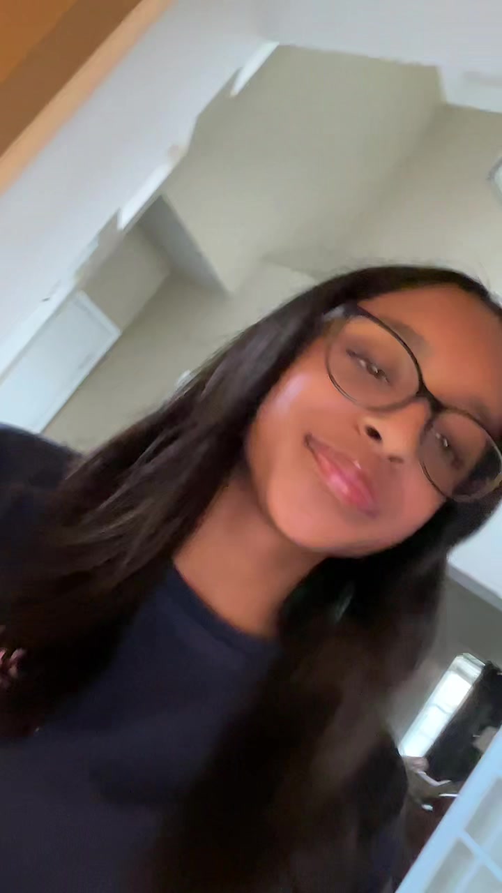 @Jhanvi