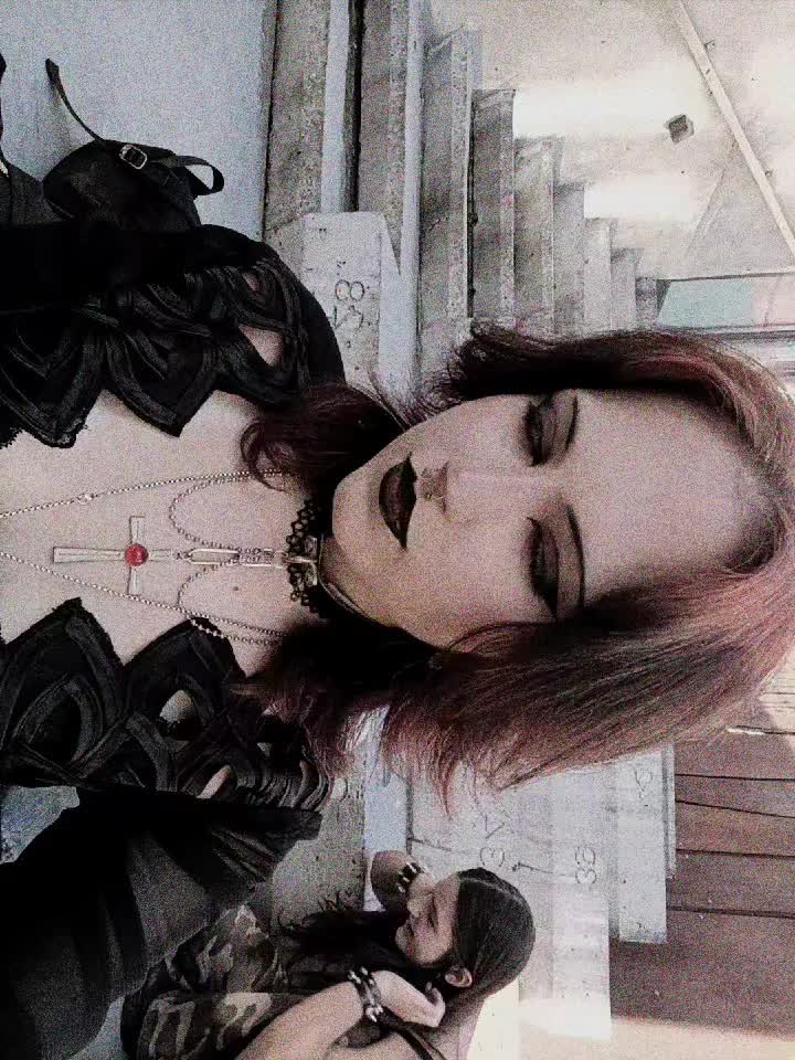 @◄✯raven✯►