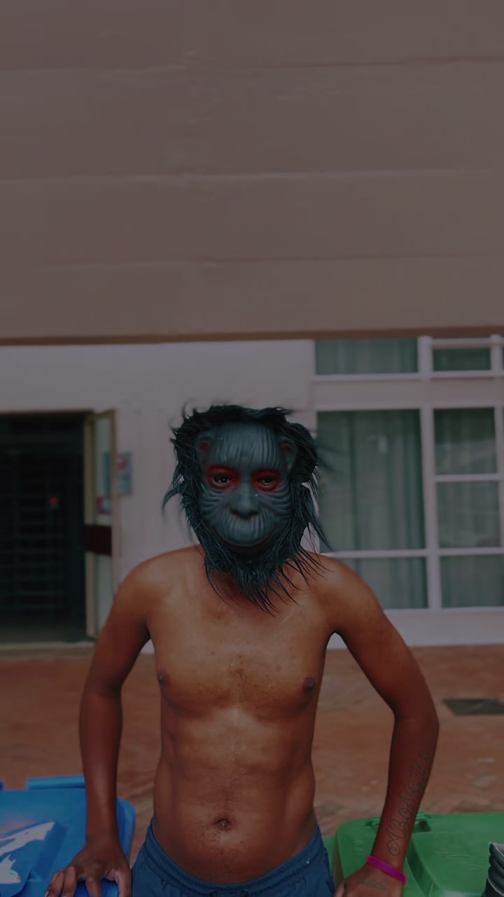 @HouseKhayalami