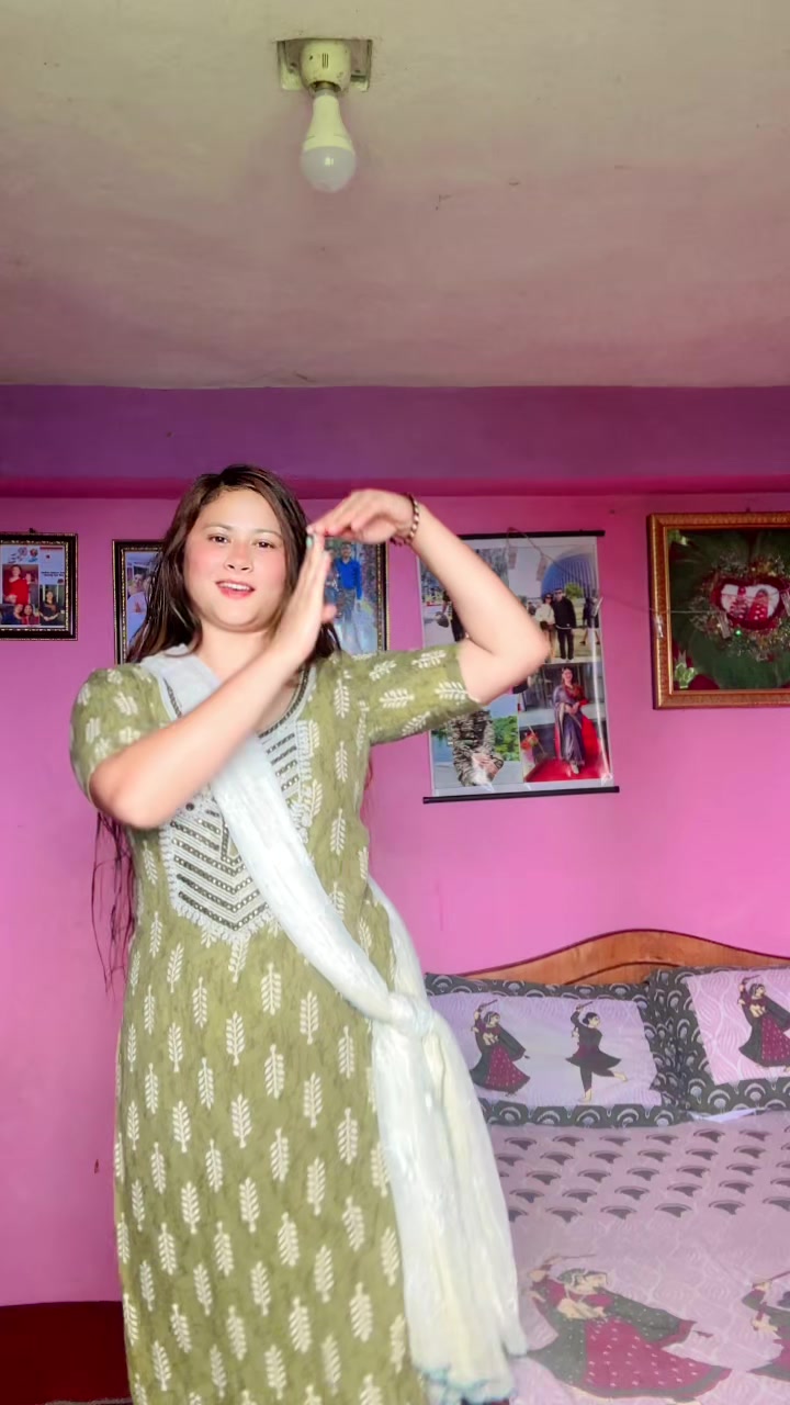 @Renu kshetri ❤️ 